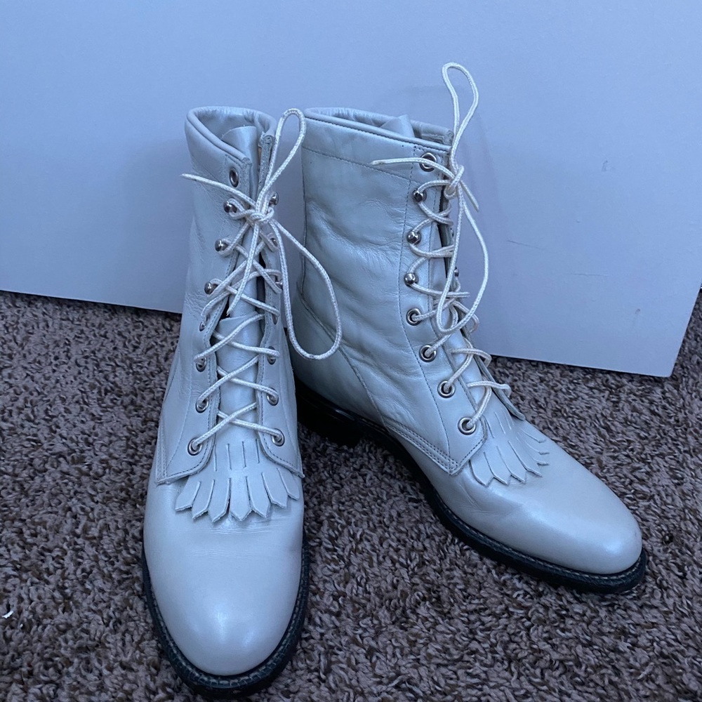 justin lace up boots